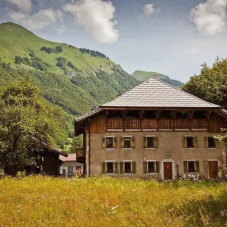 La Ferme Du Pensión *