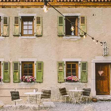 La Ferme Du *